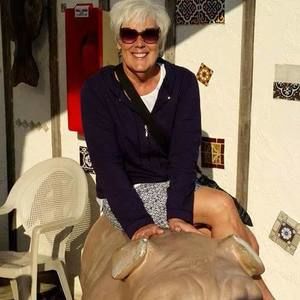 Meet your Posher, Lynette